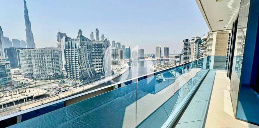 Apartment in Business Bay, Dubai 2 bedrooms, 133 sq.m. № 56337