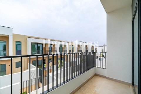 Townhouse in Arabian Ranches 3, Dubai 3 bedrooms, 144.83577700 sq.m. № 141179 - photo 6