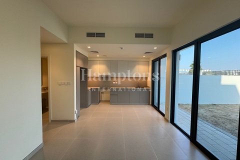 Снять в аренду таунхаус в Dubai South (Dubai World Central), Дубай: 3 спальни, 175.58667000м², № 12956 - фото 5