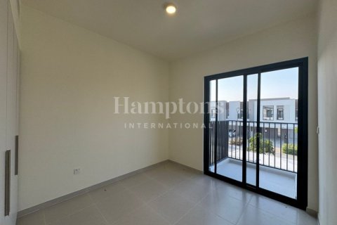 Снять в аренду таунхаус в Dubai South (Dubai World Central), Дубай: 3 спальни, 175.58667000м², № 12956 - фото 1
