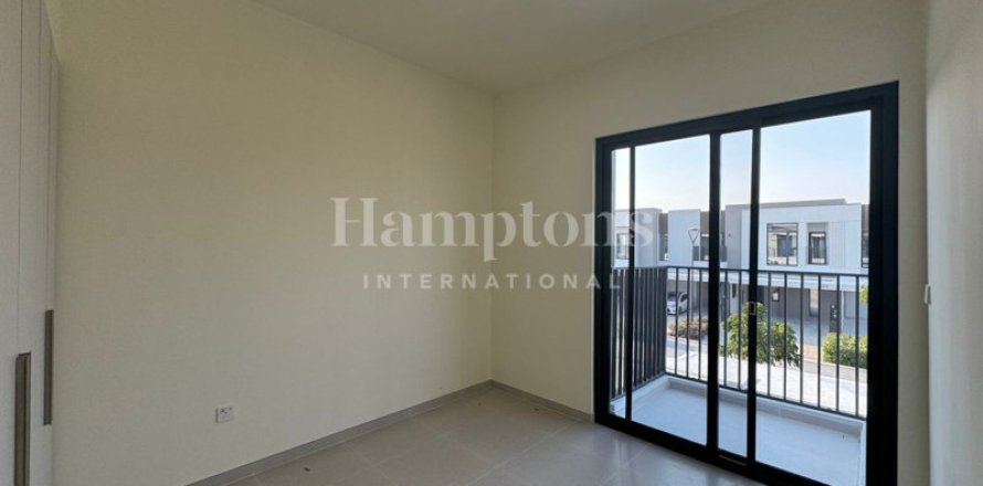 Таунхаус в Dubai South (Dubai World Central), Дубай, 3 спальни, 175.587м², № 12956