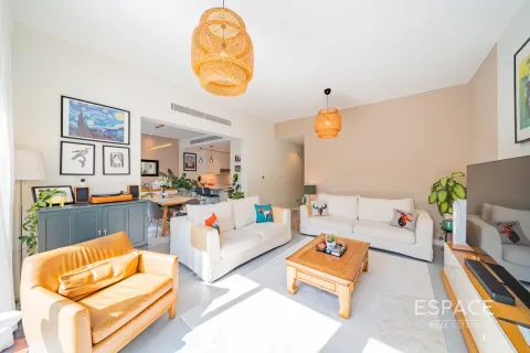 Villa en Arabian Ranches, Dubai, 3 dormitorios, 244 m², № 61585 - foto 2