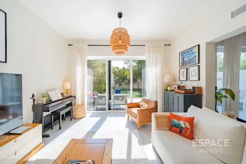 Villa en Arabian Ranches, Dubai, 3 dormitorios, 244 m², № 61585 - foto 3