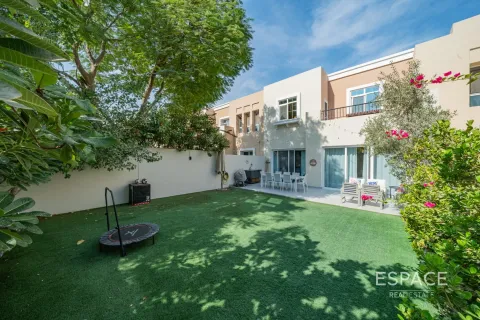 Villa en Arabian Ranches, Dubai, 3 dormitorios, 244 m², № 61585