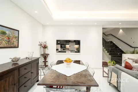 Adosado en Al Furjan, Dubai, 3 dormitorios, 191 m², № 61586 - foto 5