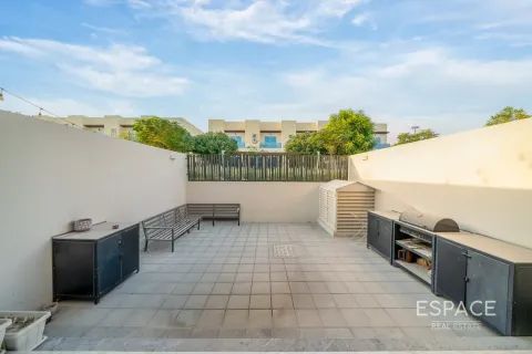 Adosado en Al Furjan, Dubai, 3 dormitorios, 191 m², № 61586 - foto 18