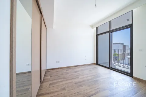 Купить виллу в Al Furjan, Дубай: 5 спален, 453м², № 61583 - фото 7
