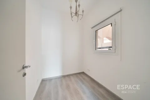 Villa in Springs 2, The Springs, Dubai 2 bedrooms, 153 sq.m. № 61581 - photo 9