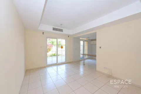 Villa en Springs 2, The Springs, Dubai, 2 dormitorios, 153 m², № 61581 - foto 4