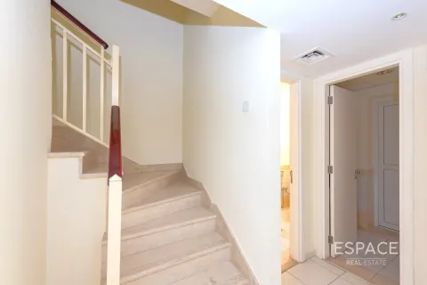 Villa en Springs 2, The Springs, Dubai, 2 dormitorios, 153 m², № 61581 - foto 2