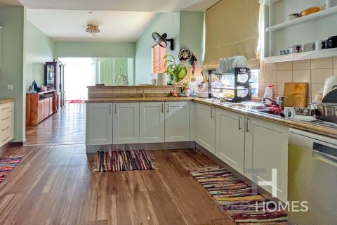 Снять в аренду виллу в Арабиан Ранчес, Дубай: 3 спальни, 600м², № 13532 - фото 9