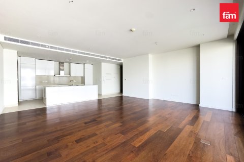 Apartment in City Walk, Dubai 2 bedrooms, 179.2 sq.m. № 118825 - photo 2