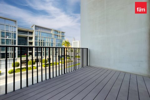 Apartment in City Walk, Dubai 2 bedrooms, 179.2 sq.m. № 118825 - photo 16