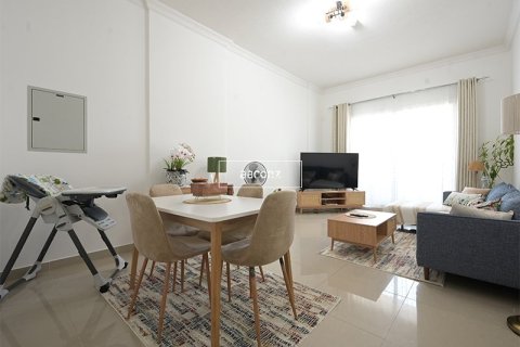 Apartment in Jumeirah Village Circle, Dubai 1 bedroom, 79.7 sq.m. № 13291 - photo 4