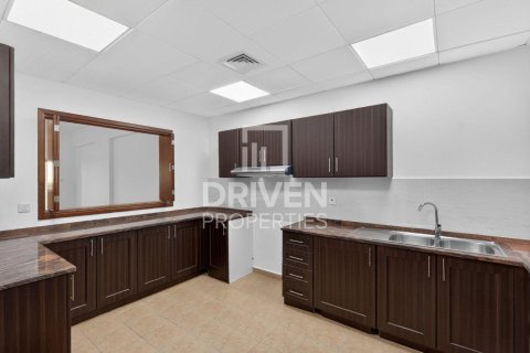Apartment in Dubai Festival City, Dubai 3 bedrooms, 209.59 sq.m. № 129463 - photo 2