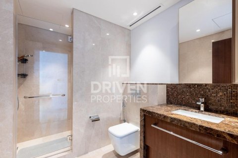 Ático en Boulevard Point, Downtown Dubai (Downtown Burj Dubai), Dubai, 5 dormitorios, 375.7 m², № 129467 - foto 2