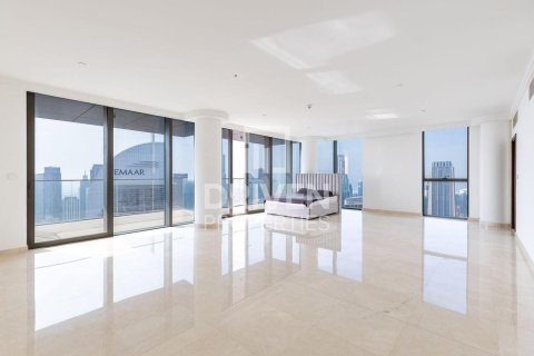 Ático en Boulevard Point, Downtown Dubai (Downtown Burj Dubai), Dubai, 5 dormitorios, 375.7 m², № 129467 - foto 21