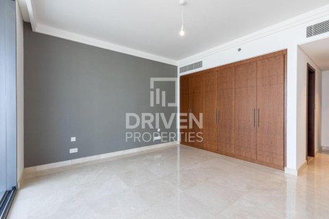 Ático en Boulevard Point, Downtown Dubai (Downtown Burj Dubai), Dubai, 5 dormitorios, 375.7 m², № 129467 - foto 3