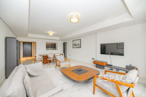 Apartment in Palm Jumeirah, Dubai 2 bedrooms, 180 sq.m. № 62964 - photo 2