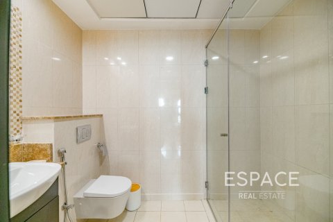 Apartment in Palm Jumeirah, Dubai 2 bedrooms, 180 sq.m. № 62964 - photo 17