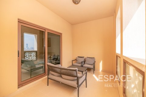 Apartment in Palm Jumeirah, Dubai 2 bedrooms, 180 sq.m. № 62964 - photo 12