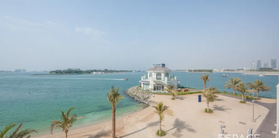 Apartamento en AZURE RESIDENCES en Palm Jumeirah, Dubai, 1 dormitorio, 106 m², № 62965