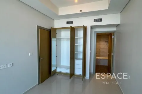 Apartment in Sheikh Zayed Road, Dubai 2 bedrooms, 77 sq.m. № 62968 - photo 7