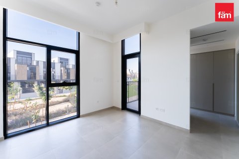 Снять в аренду таунхаус в Дубае: 4 спальни, 251.7м², № 71643 - фото 12