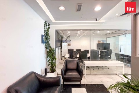 Снять в аренду офис в Бизнес-Бэе, Дубай: 150.3м², № 71634 - фото 2