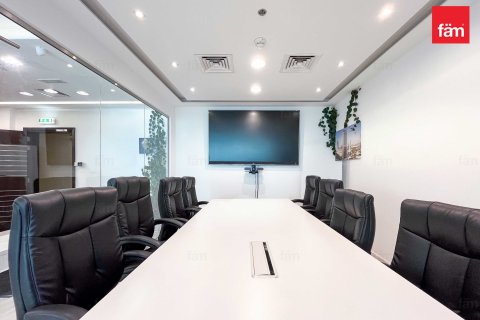 Снять в аренду офис в Бизнес-Бэе, Дубай: 150.3м², № 71634 - фото 10