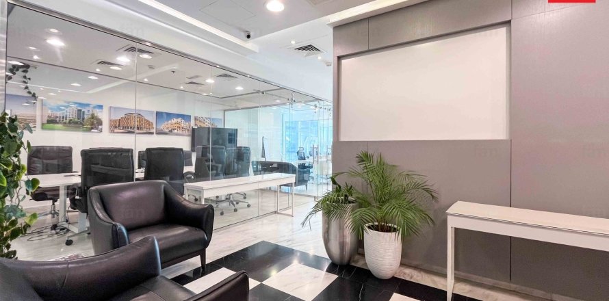 Офис в Бизнес-Бэе, Дубай, 150.3м², № 71634