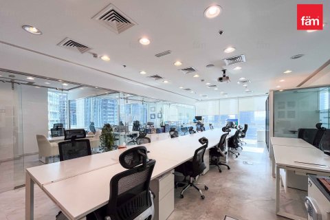 Снять в аренду офис в Бизнес-Бэе, Дубай: 150.3м², № 71634 - фото 5