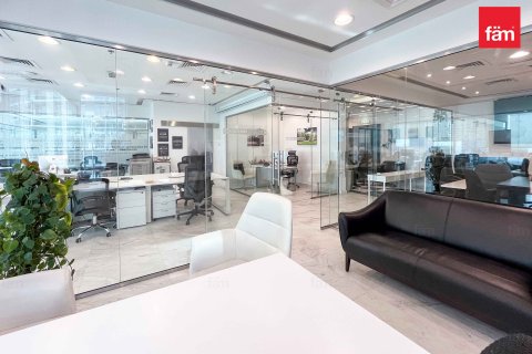 Снять в аренду офис в Бизнес-Бэе, Дубай: 150.3м², № 71634 - фото 18
