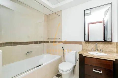 Appartement à Downtown Dubai (Downtown Burj Dubai), Dubai, 1 chambre, 74 m², № 99670 - photo 10