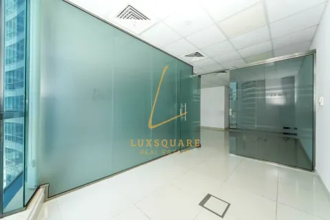 Oficina en Jumeirah Lake Towers, Dubai, 67 m², № 99666 - foto 12