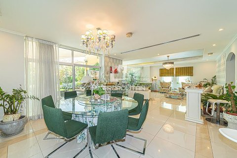 Villa en Jumeirah Park, Dubai, 4 dormitorios, 372 m², № 8720 - foto 6