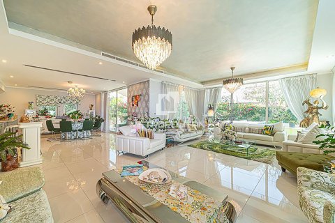 Villa en Jumeirah Park, Dubai, 4 dormitorios, 372 m², № 8720 - foto 3
