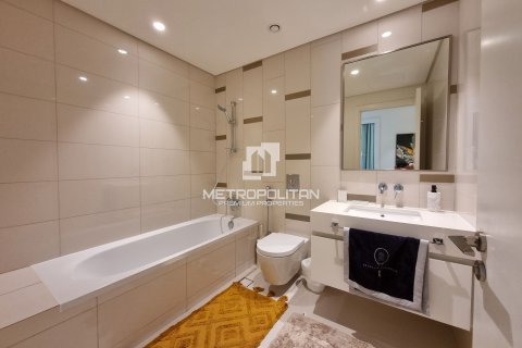 Apartamento en EMAAR Beachfront, Dubai Harbour, Dubai, 2 dormitorios, 106 m², № 14679 - foto 9