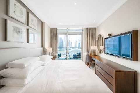Apartamento en The Address Residence Fountain Views, Downtown Dubai (Downtown Burj Dubai), Dubai, 1 dormitorio, 79 m², № 14680 - foto 12