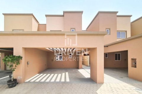 Townhouse in Villanova, Dubai Land, Dubai 3 bedrooms, 210 sq.m. № 19735 - photo 7