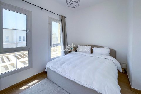 Villa in The Springs, Dubai 2 bedrooms, 153 sq.m. № 44487 - photo 11