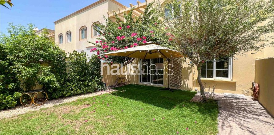 Villa en The Springs, Dubai, 2 dormitorios, 153 m², № 44488