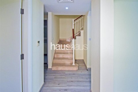 Villa en The Springs, Dubai, 2 dormitorios, 153 m², № 44488 - foto 2