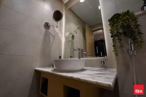 Apartment in Business Bay, Dubai 2 bedrooms, 123 sq.m. № 112529 - photo 4