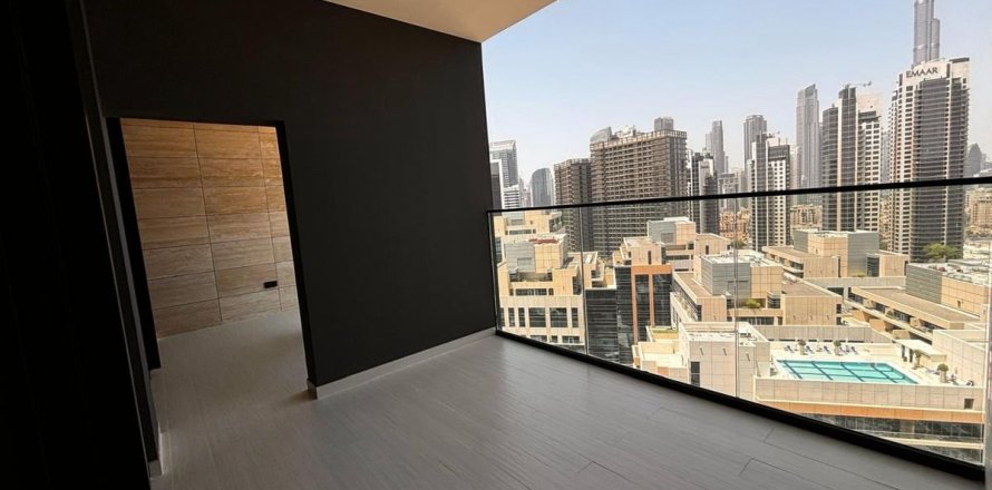 Appartement à Business Bay, Dubai, 2 chambres, 122.3 m², № 112530