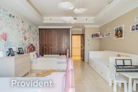 Duplex à Jumeirah Beach Residence, Dubai, 4 chambres, № 2422 - photo 9