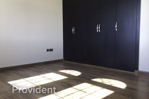 Villa en Jumeirah Park, Dubai, 3 dormitorios, № 2421 - foto 9