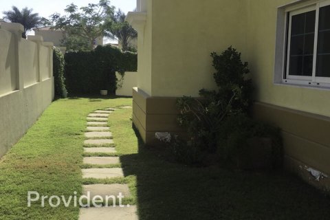 Villa en Jumeirah Park, Dubai, 3 dormitorios, № 2421 - foto 14