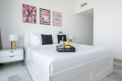 Apartment in Dubai Marina, Dubai 1 bedroom, 84 sq.m. № 97302 - photo 8