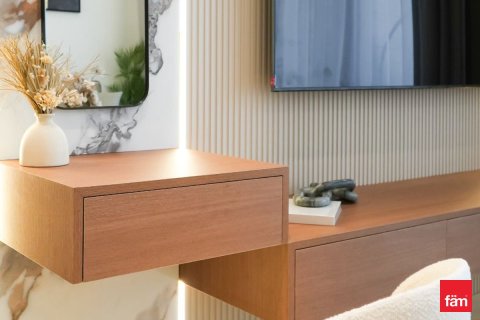 Apartment in Business Bay, Dubai 51.1 sq.m. № 69382 - photo 15